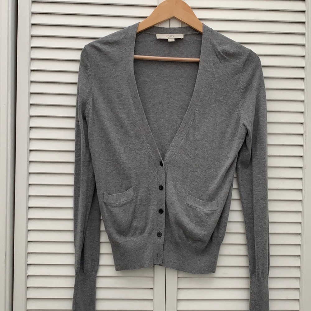 4/$15 sale Loft Women’s cardigan